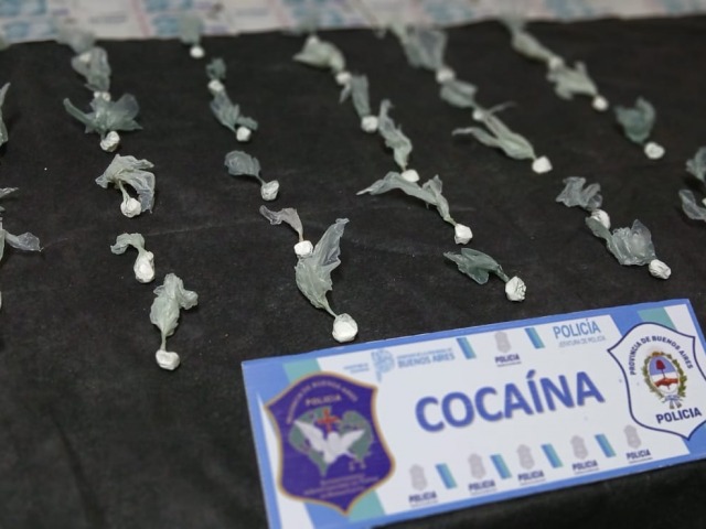 Un detenido en tres allanamientos por venta de drogas